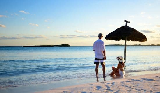 Brand Center | Romance: Couple on Beach 1 | MYOUTISLANDS.COM