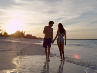 Brand Center | Beach Romance: Young Couple | MYOUTISLANDS.COM